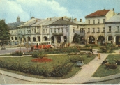 KROSNO - Zabytkowe kamieniczki w Rynku; FOT: M. Zaleski; WYD: BW "Ruch" 1975